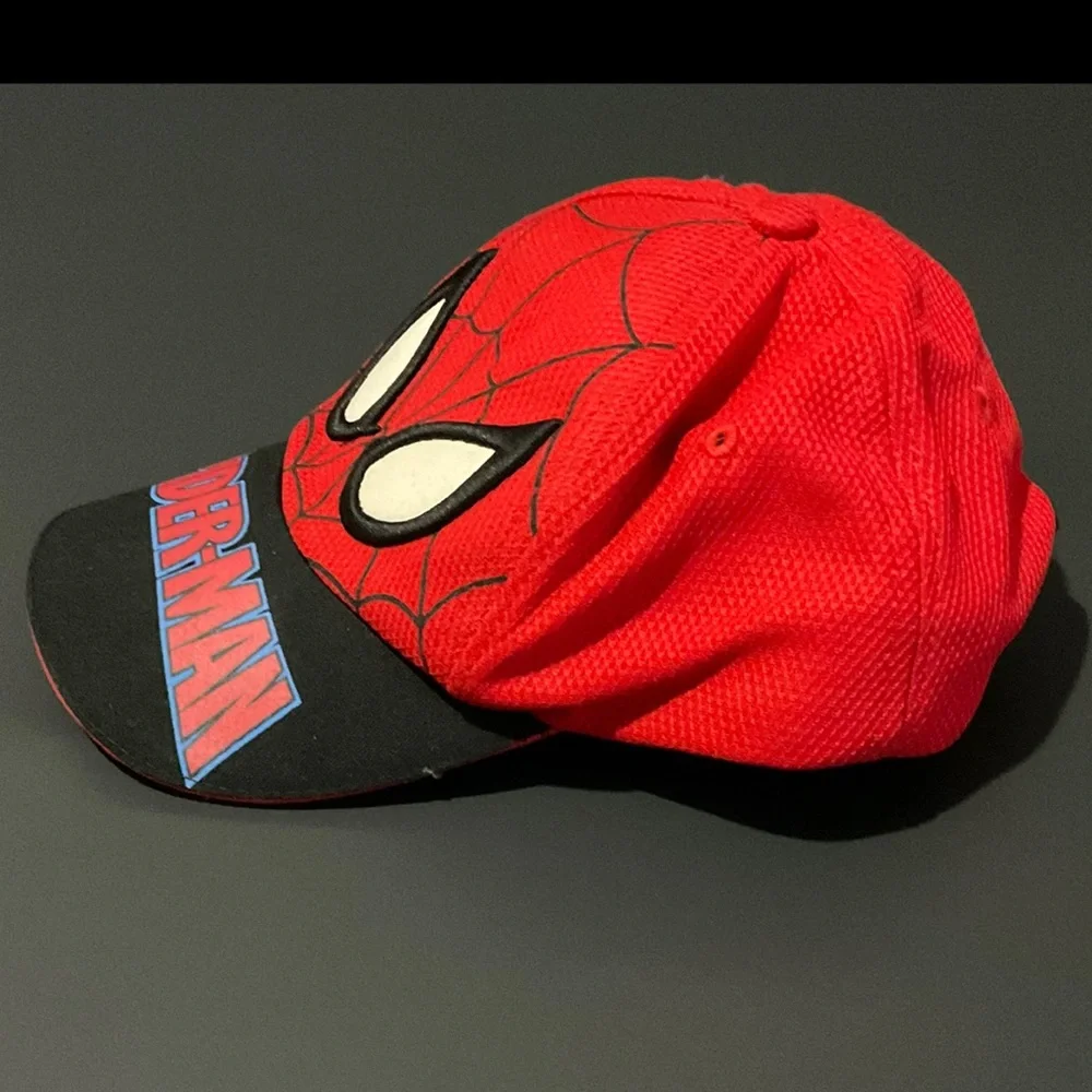 Marvel Spiderman Hat Adjustable Superhero - NWOT